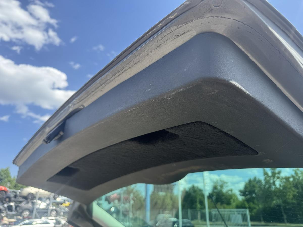 VW Passat 3BG original Heckklappe mit Heckscheibe Kombi/Variant LD7W Urban Grey Metallic Bj.2004